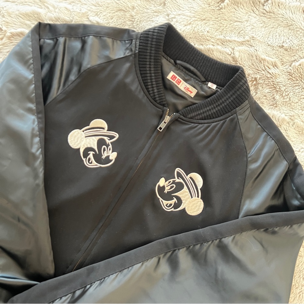 Uniqlo x Disney Black Mickey Mouse World Tour Bomber Jacket - Picture 4 of 5